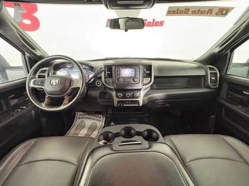 Used 2024 RAM 3500 Tradesman w/ Chrome Appearance Group AWD/4WD image 39