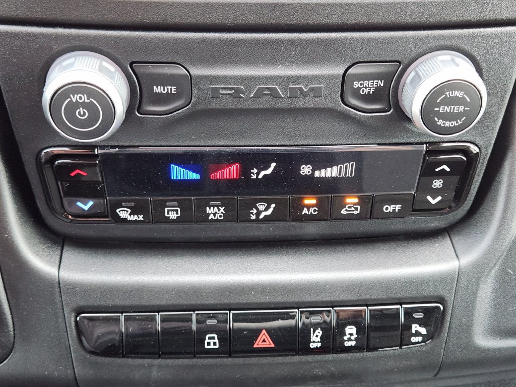 New 2026 RAM ProMaster 2500 w/ Safety Group FWD image 17