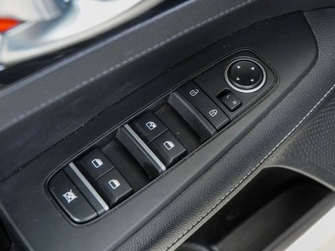 Used 2022 Kia Forte GT-Line w/ GT-Line Technology Package FWD image 19