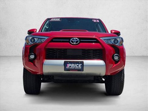 Used 2023 Toyota 4Runner TRD Off-Road Premium AWD/4WD image 2