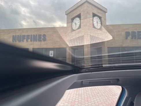 Used 2023 Audi A3 2.0T Premium Plus w/ Premium Plus Package image 6