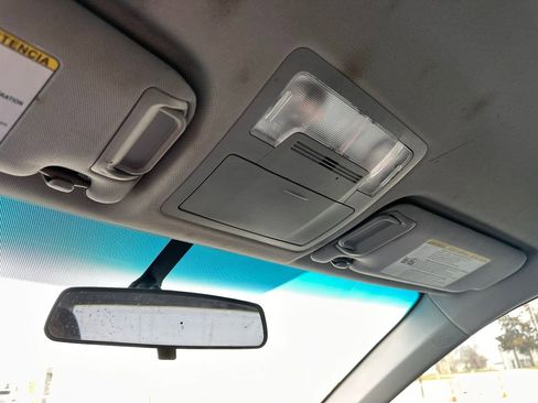 Used 2015 Toyota Camry SE image 22