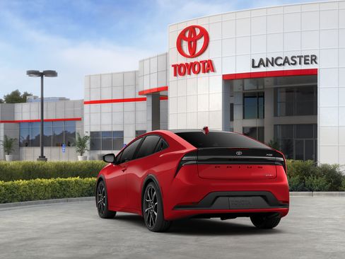 New 2027 Toyota Prius Plug-In Hybrid FWD image 9