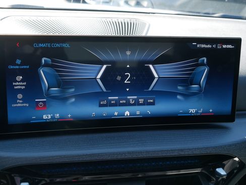 Used 2025 BMW M340i xDrive w/ Premium Package image 23