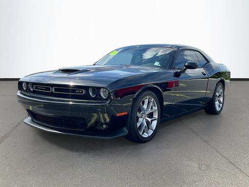 Used 2020 Dodge Challenger GT RWD image 3