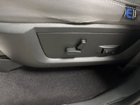 Used 2017 RAM 2500 Big Horn image 16