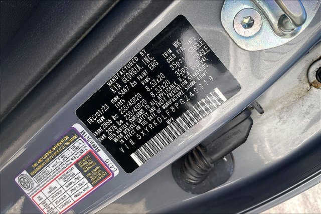 Used 2023 Kia Sorento SX AWD/4WD image 38