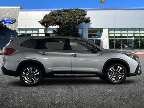 New 2025 Subaru Ascent Touring w/ Popular Package #2 image 3