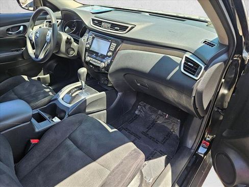 Used 2014 Nissan Rogue SV w/ SV Premium Package FWD image 20