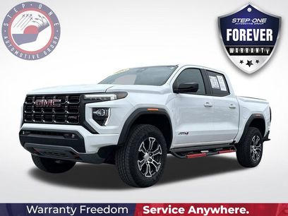 Used 2025 GMC Canyon AT4