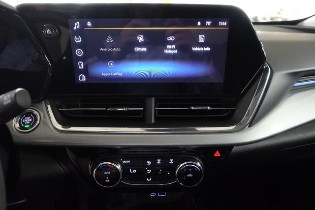 Used 2025 Chevrolet Trax LT FWD image 15