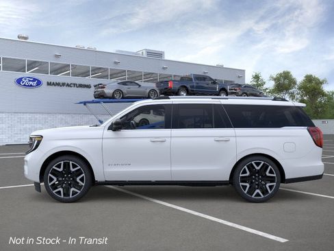 New 2026 Ford Expedition Max Platinum AWD/4WD image 3