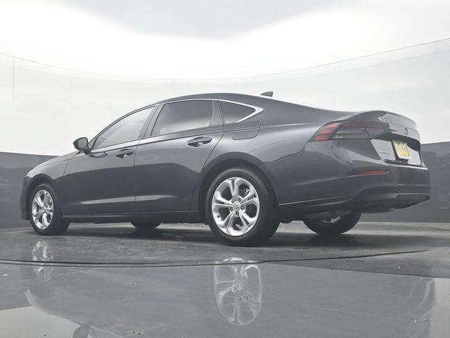 Used 2025 Honda Accord LX image 31