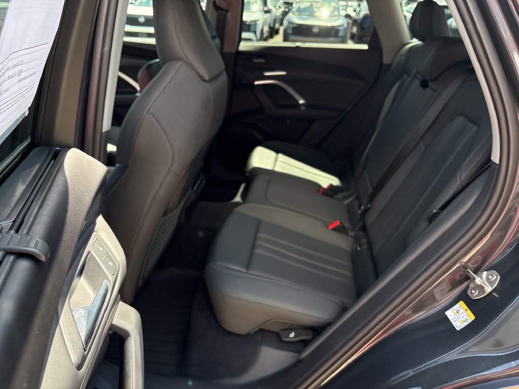 Used 2025 Audi Q5 Premium Plus AWD/4WD image 25