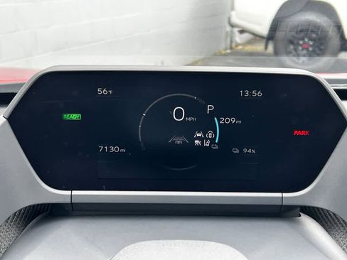 Certified 2024 Subaru Solterra AWD/4WD image 16