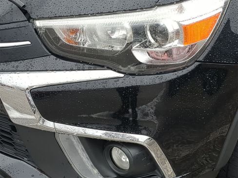 Used 2018 Mitsubishi Outlander Sport LE image 18