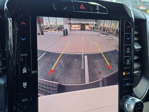 New 2025 RAM 2500 Tradesman AWD/4WD image 15