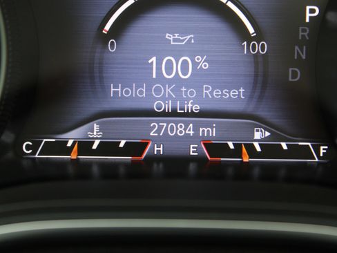 Used 2022 Jeep Cherokee Latitude Lux w/ Sun & Sound Group image 23