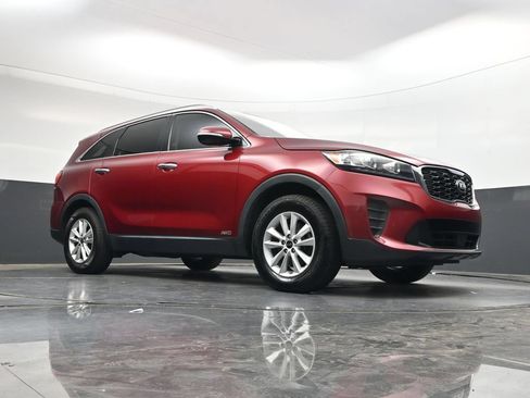 Used 2020 Kia Sorento LX w/ LX I4 Convenience Package AWD/4WD image 30
