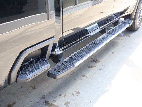New 2026 GMC Sierra 3500 SLT w/ SLT Convenience Package AWD/4WD image 40