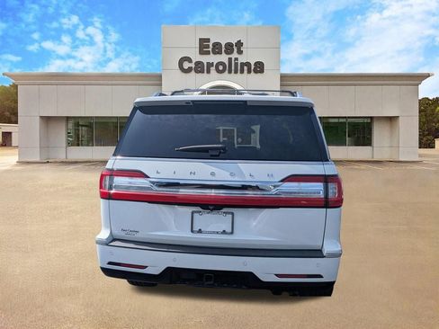 Used 2021 Lincoln Navigator Reserve AWD/4WD image 4