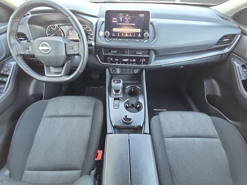 Used 2025 Nissan Rogue SV AWD/4WD image 20