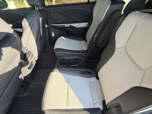 Certified 2025 Lexus TX 350 AWD image 31