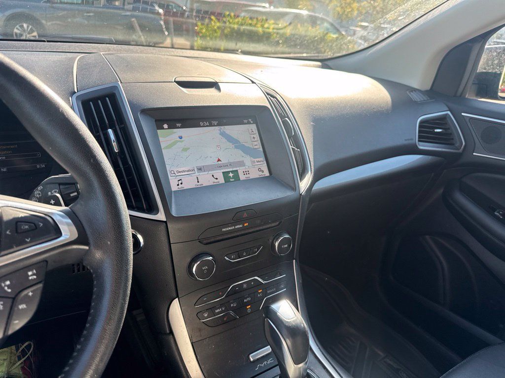 Used 2017 Ford Edge SEL w/ Equipment Group 201A FWD image 14
