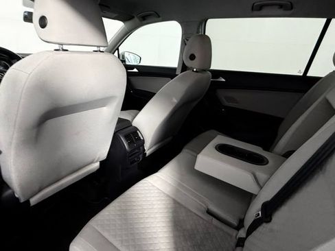 Used 2020 Volkswagen Tiguan S FWD image 23
