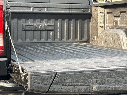 New 2026 GMC Sierra 1500 AT4X AWD/4WD image 6