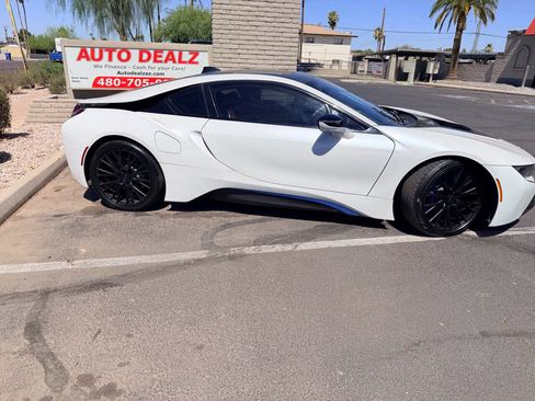 Used 2015 BMW i8 AWD/4WD image 8