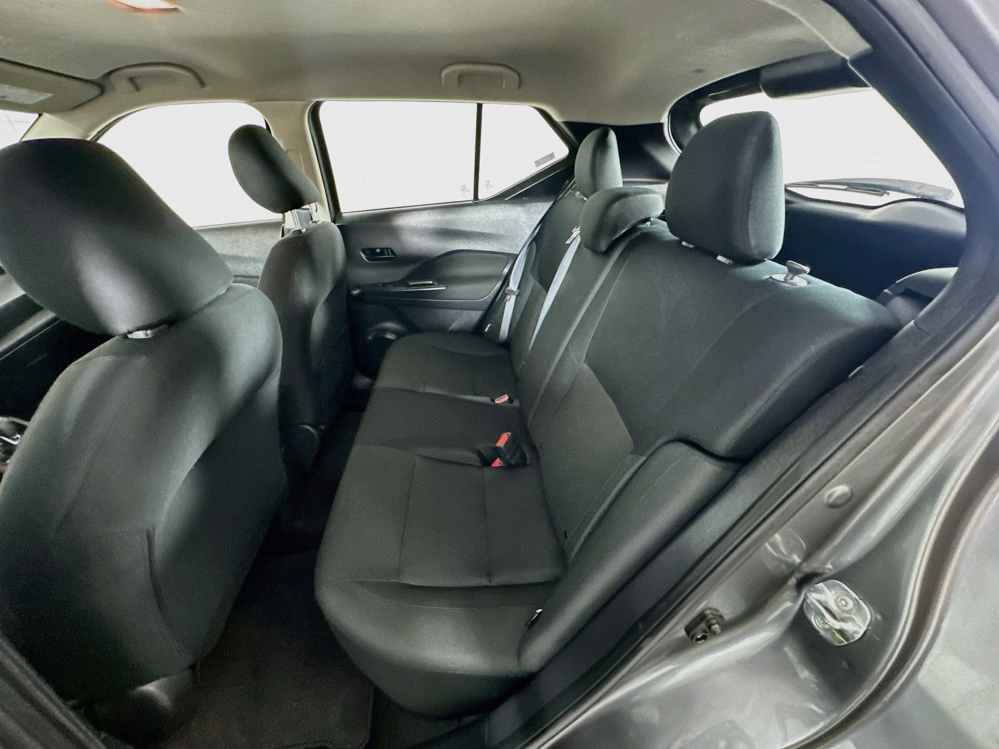 Used 2024 Nissan Kicks S FWD image 25