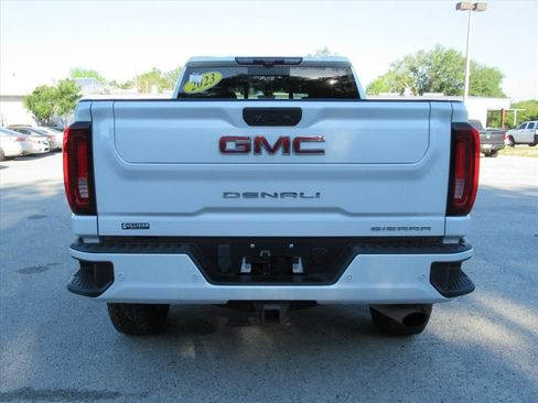 Used 2023 GMC Sierra 2500 Denali w/ Denali Ultimate Package AWD/4WD image 7
