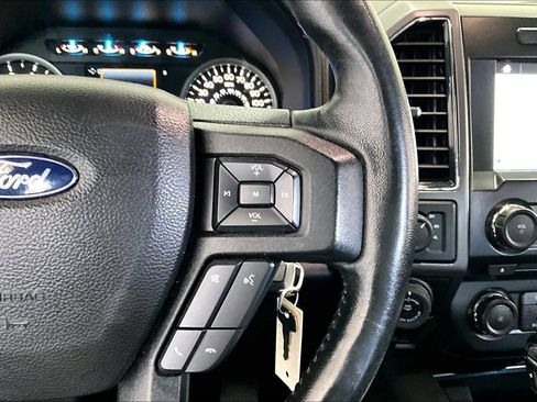 Used 2017 Ford F150 XLT w/ Equipment Group 302A Luxury AWD/4WD image 13