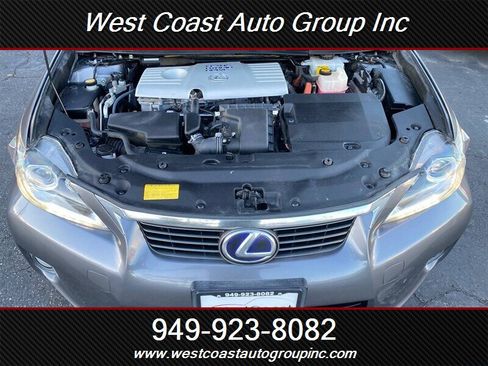 Used 2013 Lexus CT 200h image 16