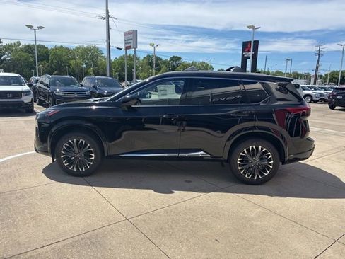 New 2026 Nissan Rogue Platinum AWD/4WD image 4