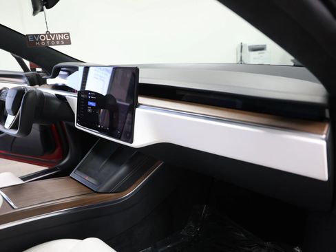 Used 2022 Tesla Model S Standard Range AWD/4WD image 38