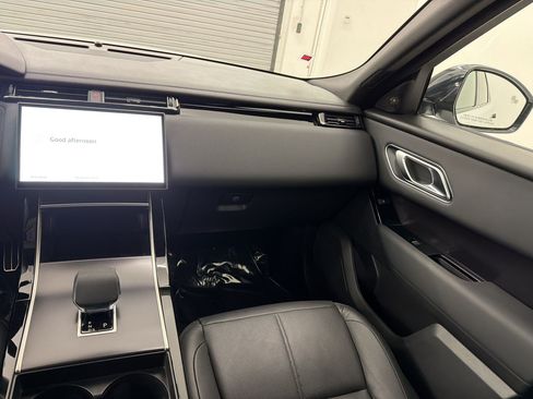 Used 2026 Land Rover Range Rover Velar Dynamic SE AWD/4WD image 27