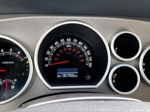 Used 2017 Toyota Sequoia Limited AWD/4WD image 2