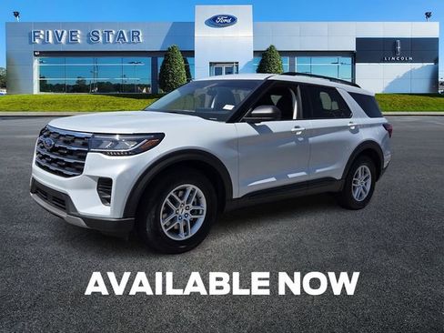 New 2026 Ford Explorer Active image 3