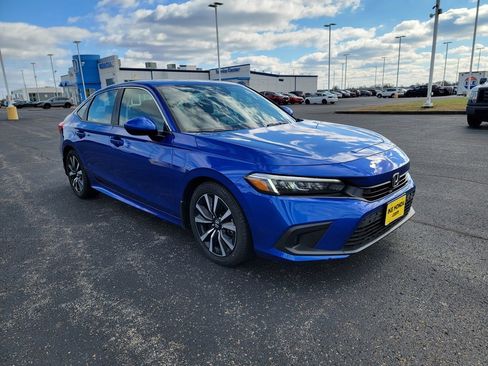 Certified 2023 Honda Civic EX image 5