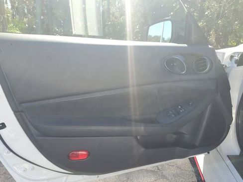 Certified 2025 Nissan Z NISMO w/ Floor Mat Package image 9