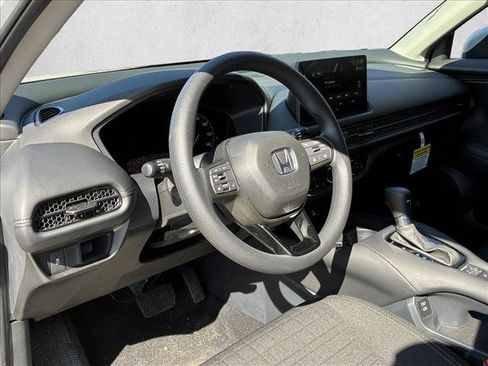 Used 2026 Honda HR-V LX image 12