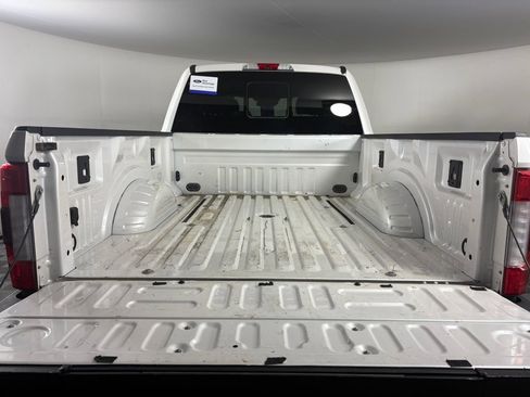 Used 2019 Ford F250 Limited w/ FX4 Off-Road Package image 33