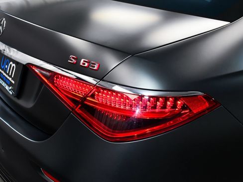 Used 2025 Mercedes-Benz S 63 AMG S image 98