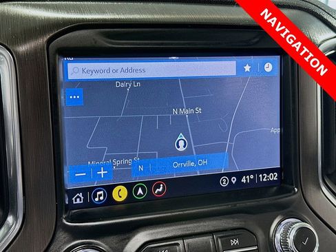 Used 2022 GMC Sierra 2500 AT4 w/ AT4 Preferred Package image 14