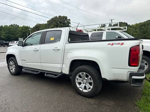 Used 2020 Chevrolet Colorado LT AWD/4WD image 2