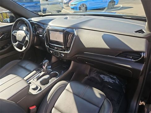 Certified 2023 Chevrolet Traverse RS image 30