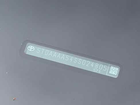 Used 2025 Toyota Grand Highlander XLE image 29