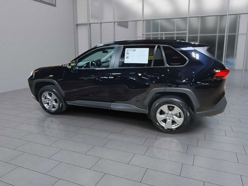Used 2025 Toyota RAV4 XLE AWD/4WD image 6